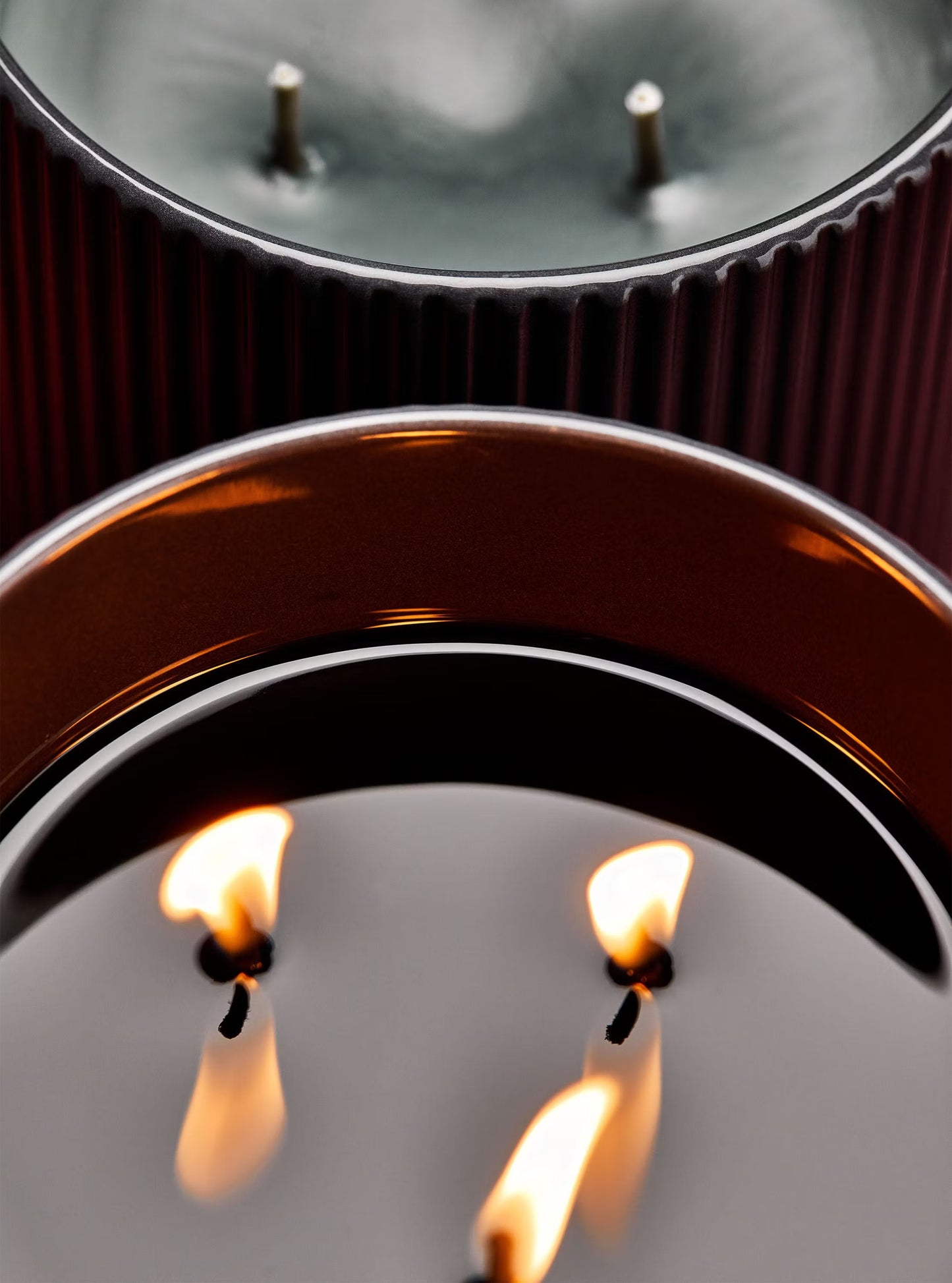 Mahogany Teakwood Intense 3-Wick Candle