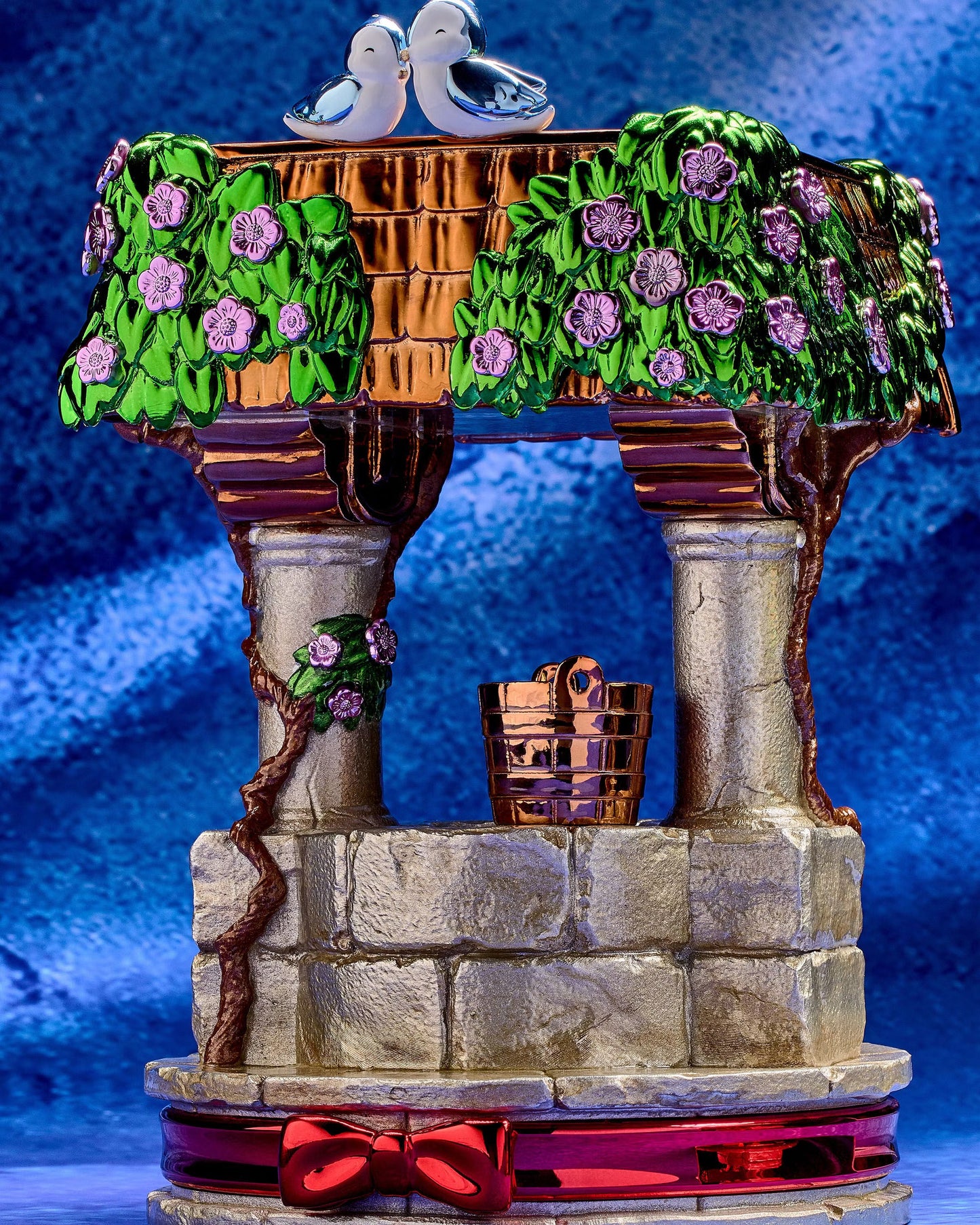 Snow White Pedestal 3-Wick Candle Holder