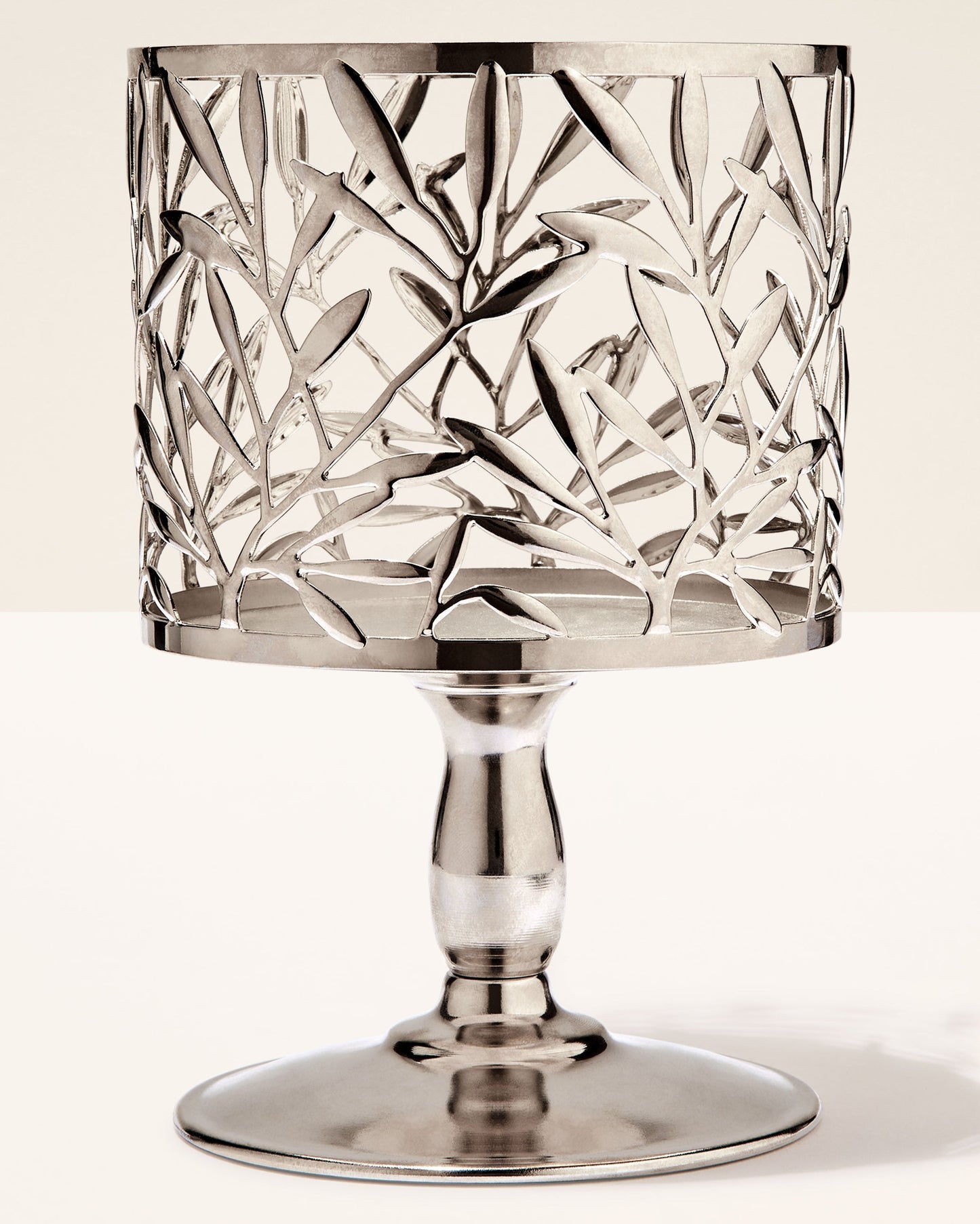 Vine Leaf Pedestal 3-Wick Candle Holder